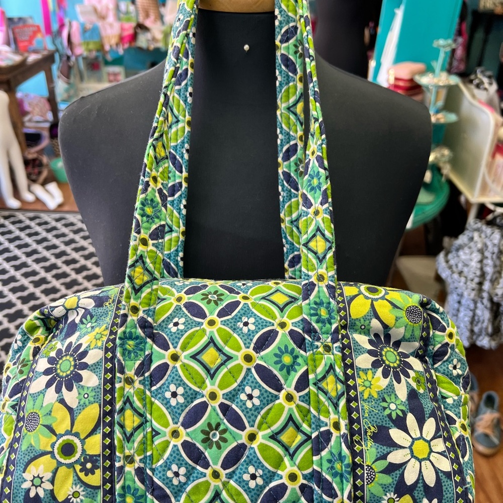 Vera Bradley Purse - Picture 3 of 6